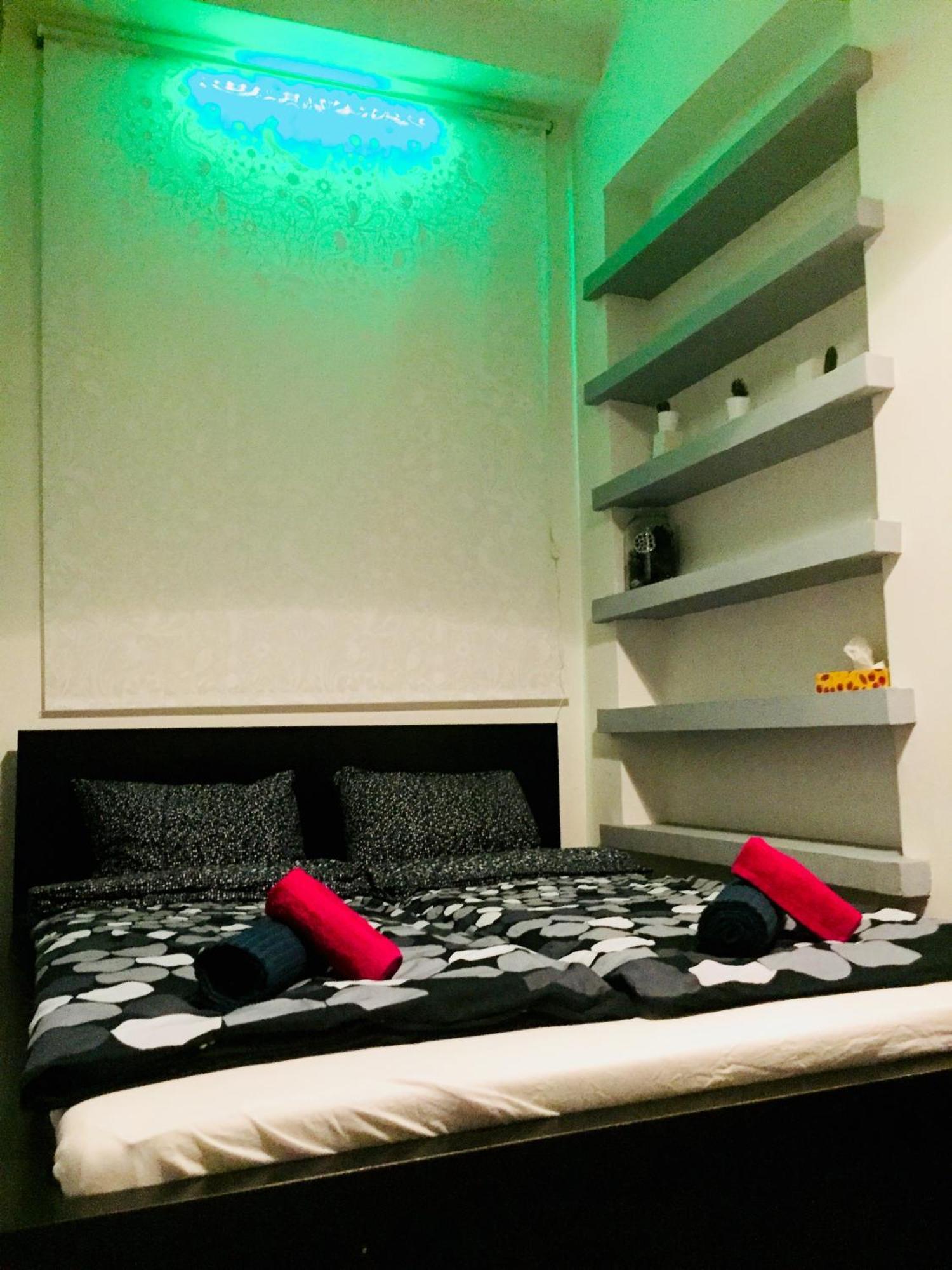 Newberry With Balcony Apartamento *